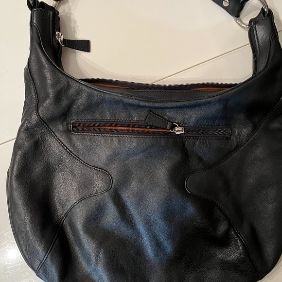 Ashneil black Bag‎ (Very Gently-Used) - Picture 4 of 16